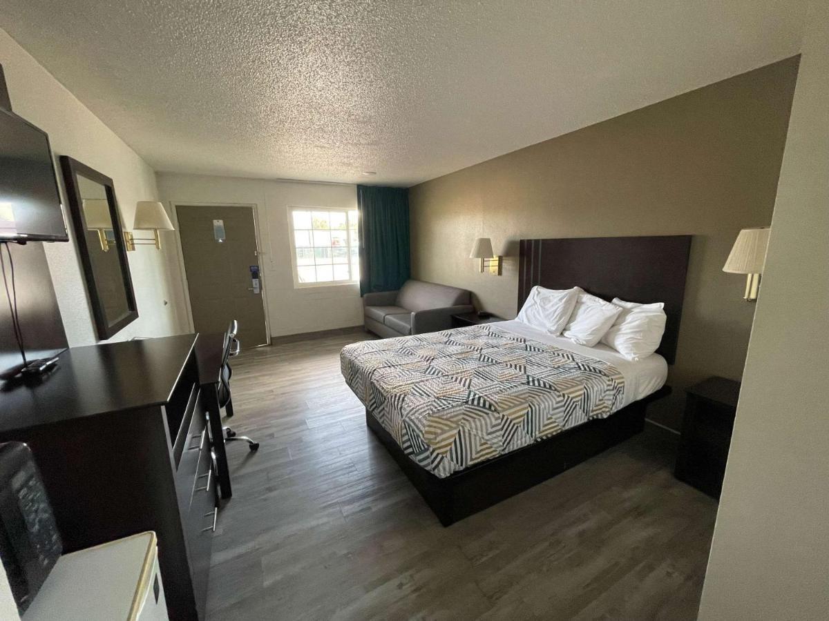 6 Or Umatilla Hotel 2*